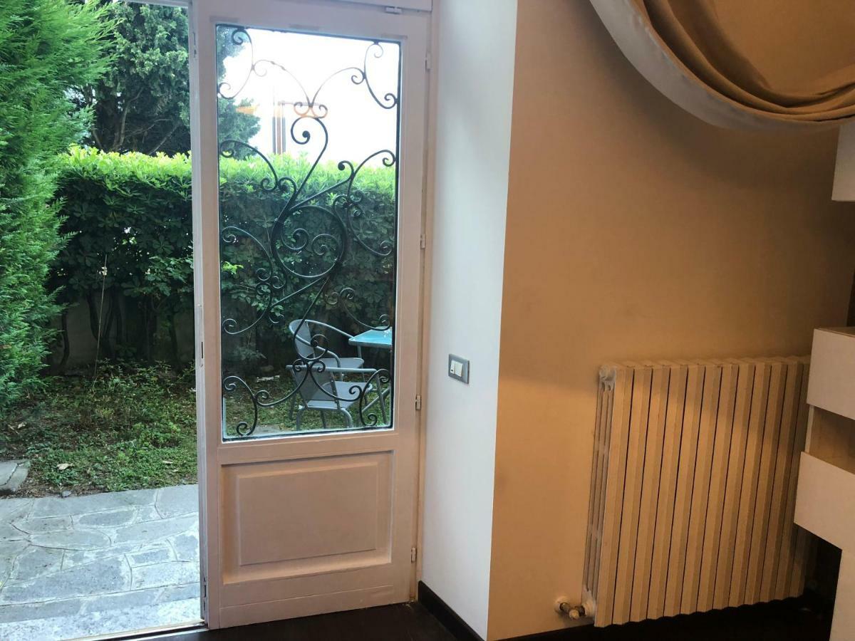 I Bravi Apartment Malgrate Exterior foto